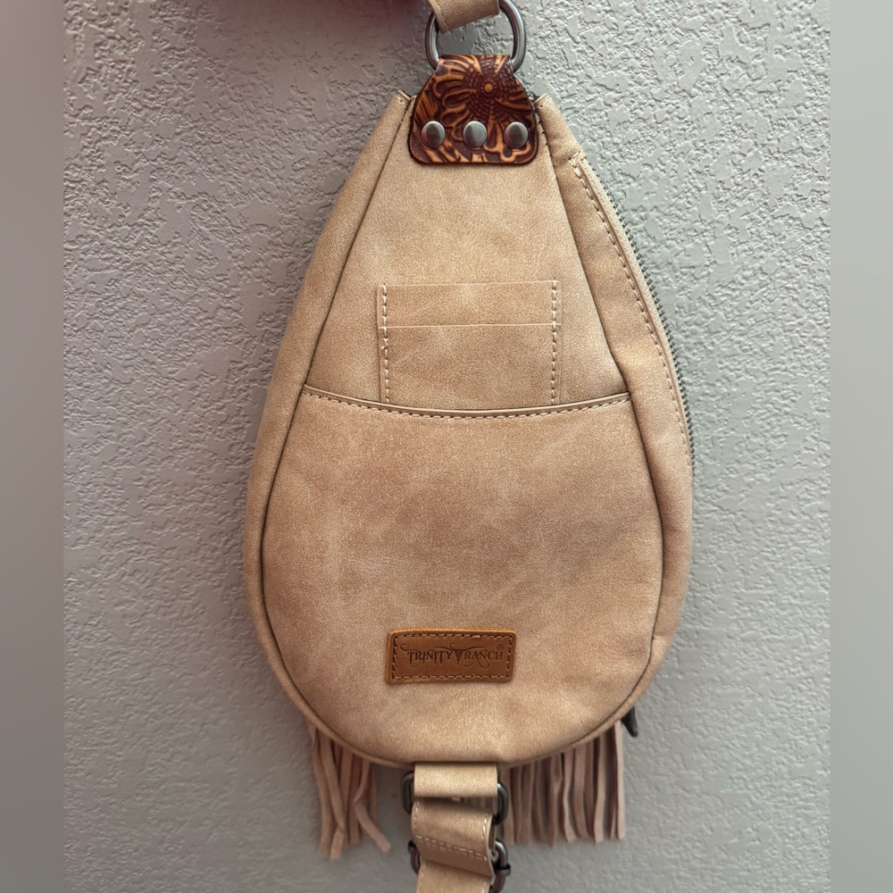 Leather Tooled Fringe Crossbody Bag in Tan and Brown - Picture 3 of 4